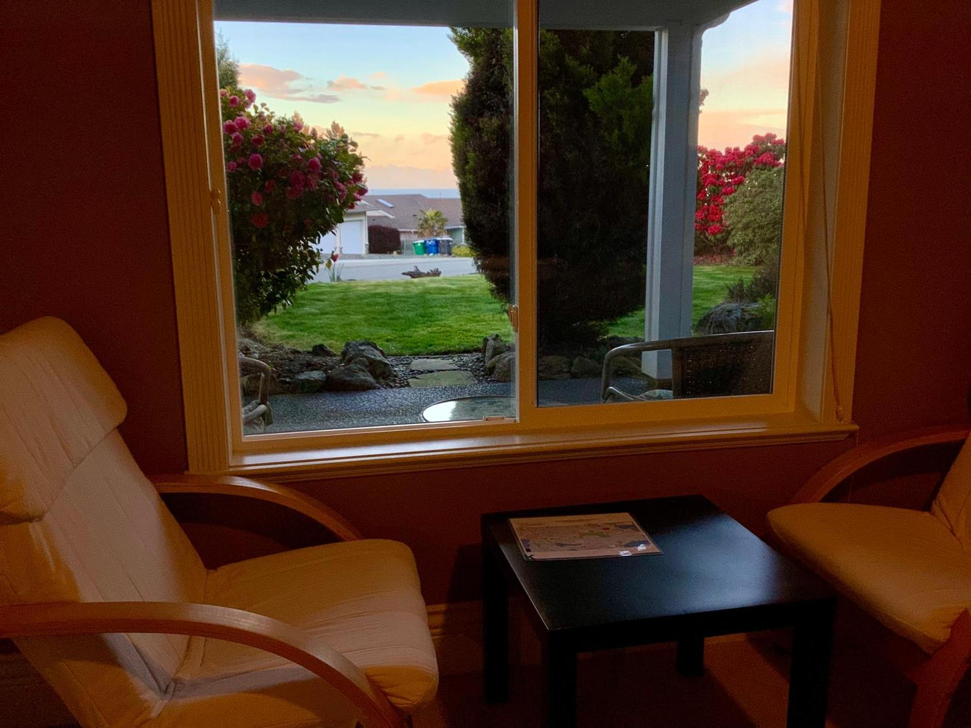 Apartamento Neckpoint Treasure Nanaimo Exterior foto